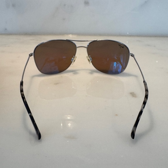 Maui Jim Silver Aviator Sunglasses with Blue Mirror Lenses and Brown Case - Picture 5 of 5
